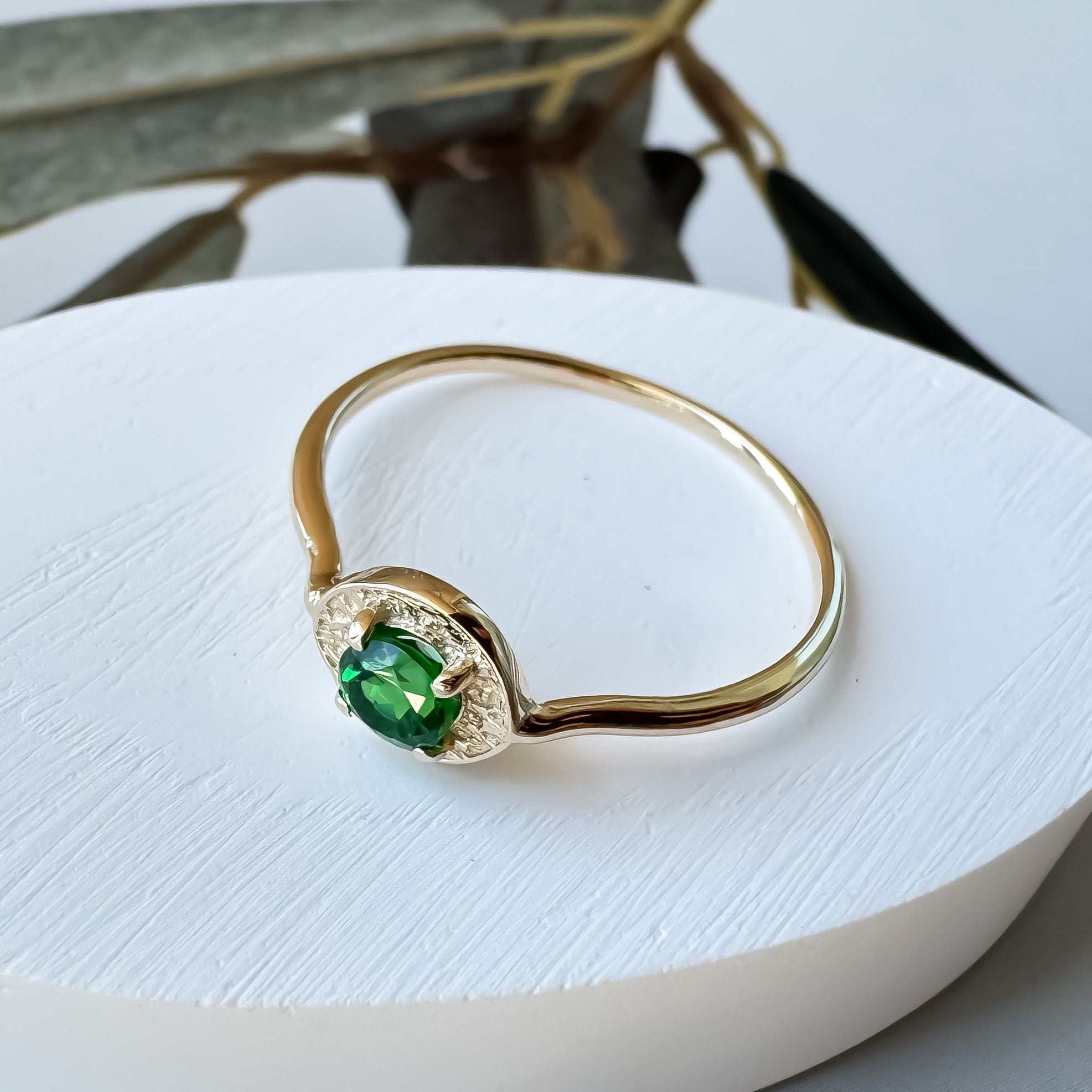 《ツァボライト|Tsavorite》グリーンガーネット・天然石リング