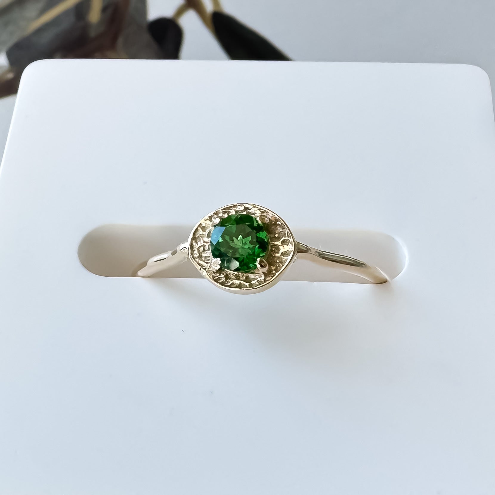 《ツァボライト|Tsavorite》グリーンガーネット・天然石リング