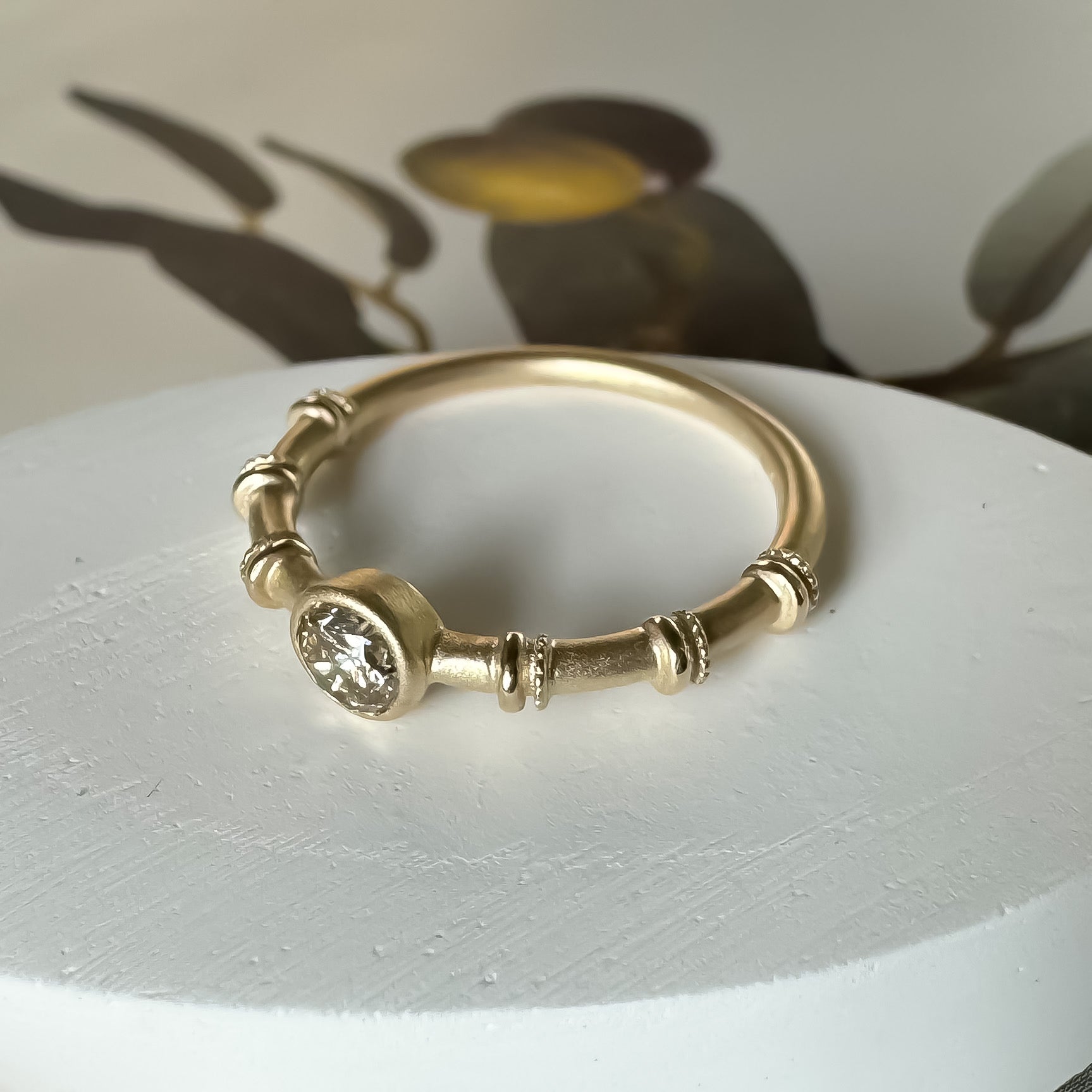《ブラウンダイヤモンド|Brown Diamond》天然石アートリング