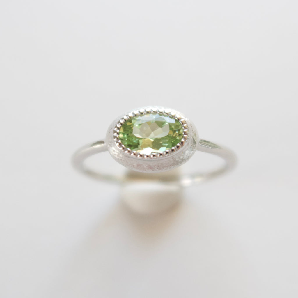 《ミントガーネット｜Mint Garnet》カラーチェンジガーネット／天然石リング✴︎silver925