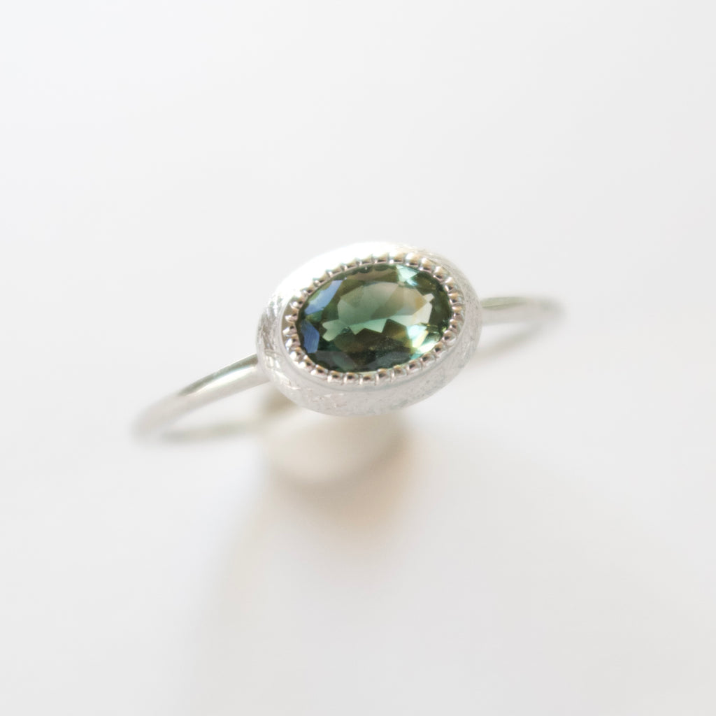 《グリーントルマリン｜Green Tourmaline》バイカラー天然石リング／silver925