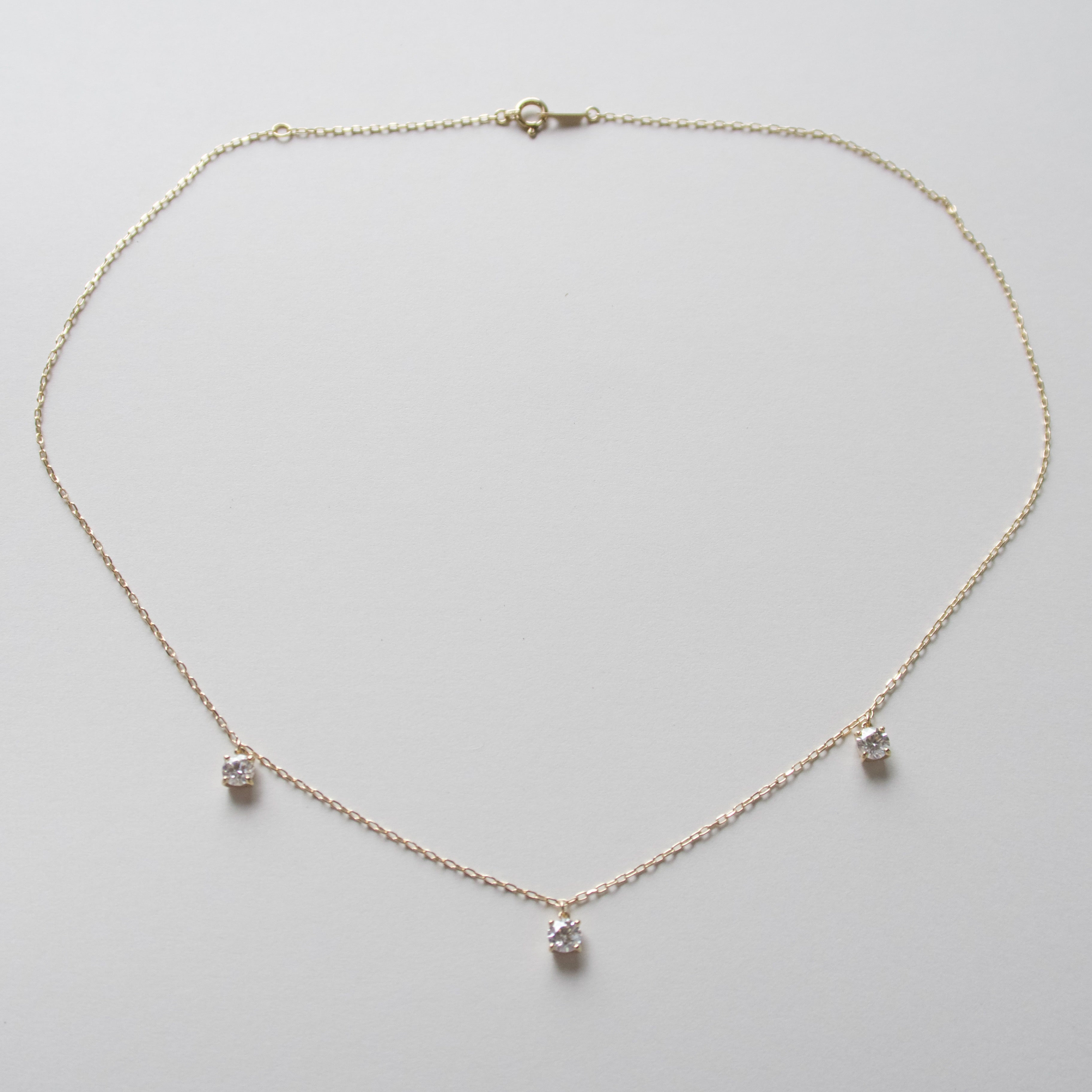 K10YG・Trio Glow《モアサナイトダイヤ｜Moissanite Diamond》ネックレス