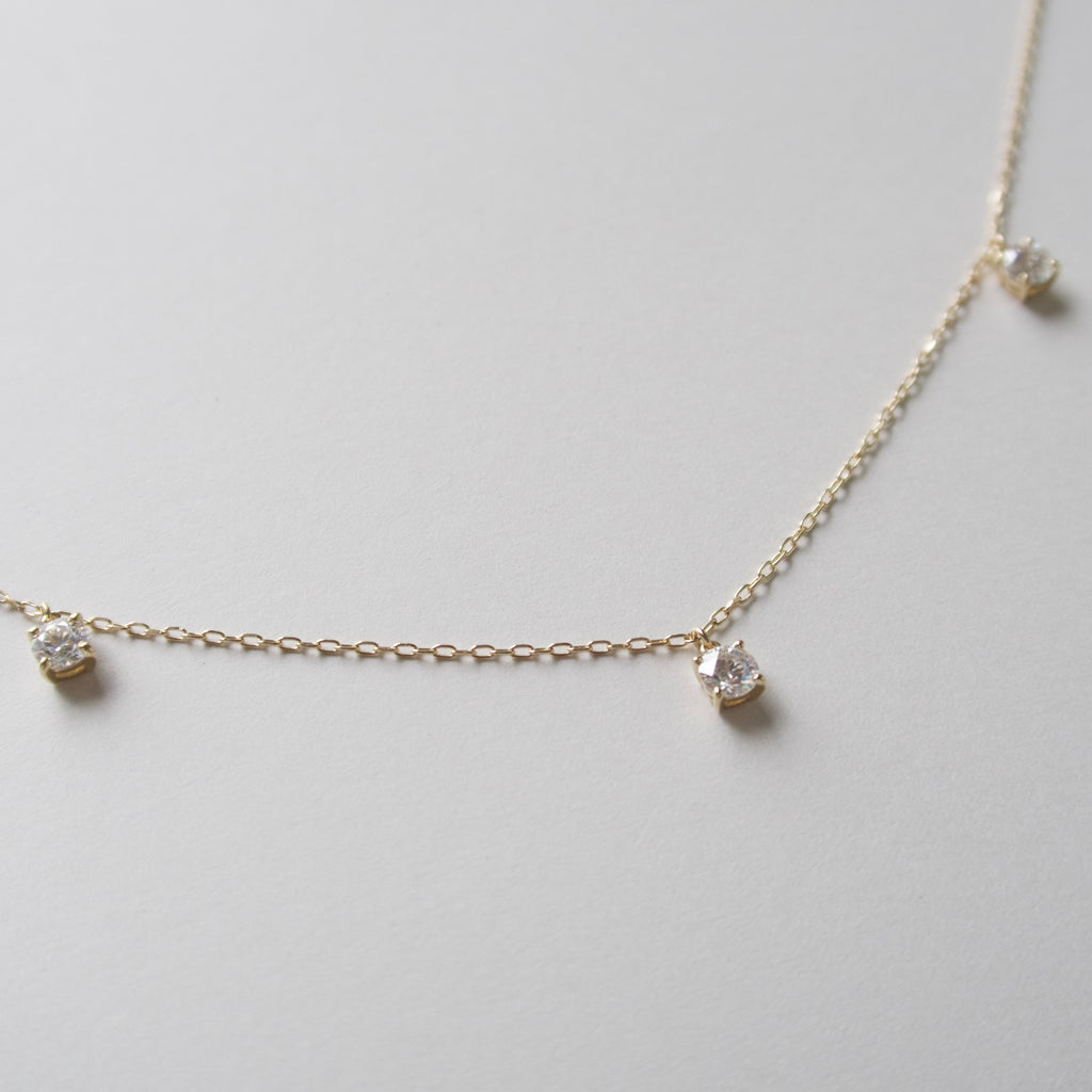 K10YG・Trio Glow《モアサナイトダイヤ｜Moissanite Diamond》ネックレス