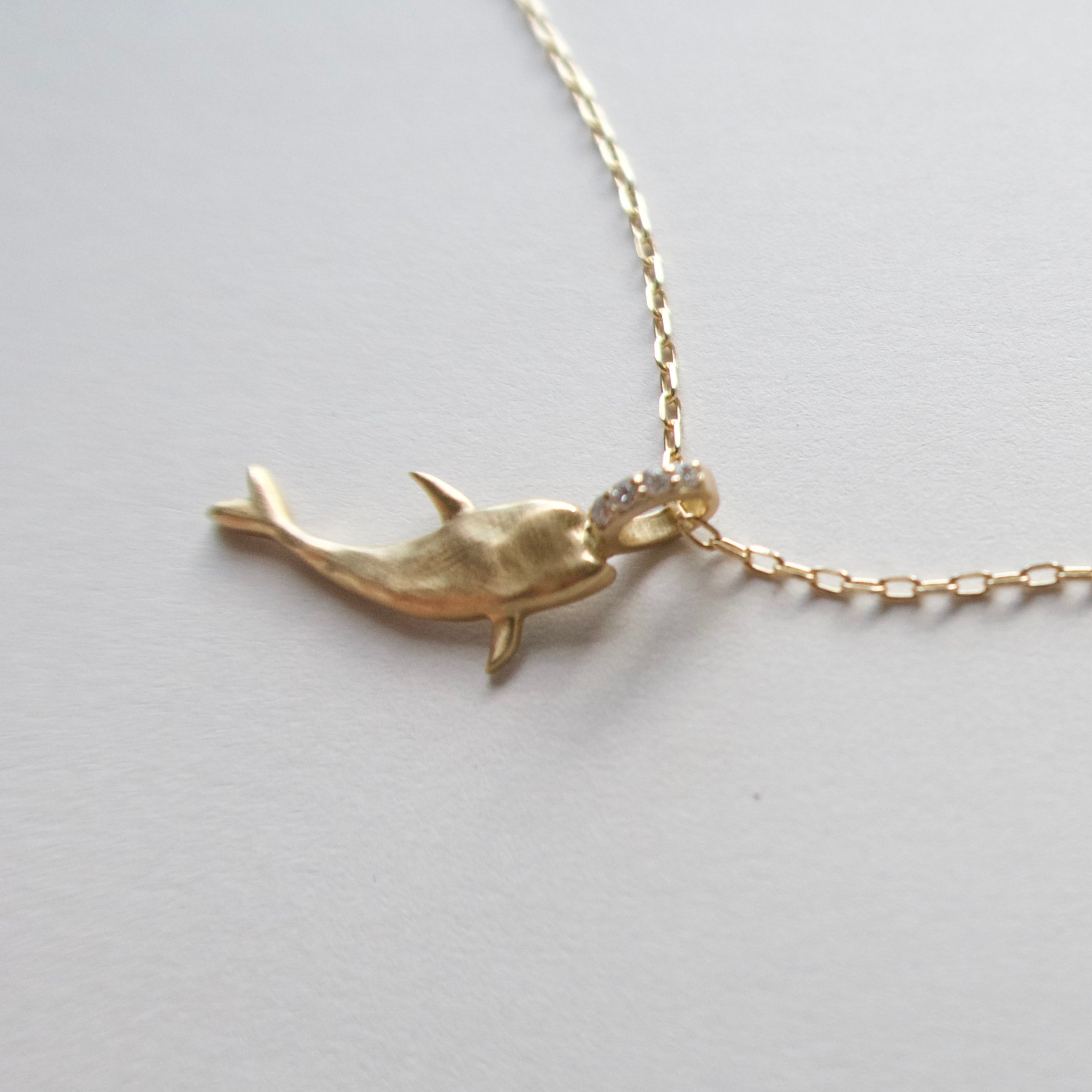 《イルカ／クジラ｜Dolphin & Whale》14KYG ダイヤモンドネックレストップ