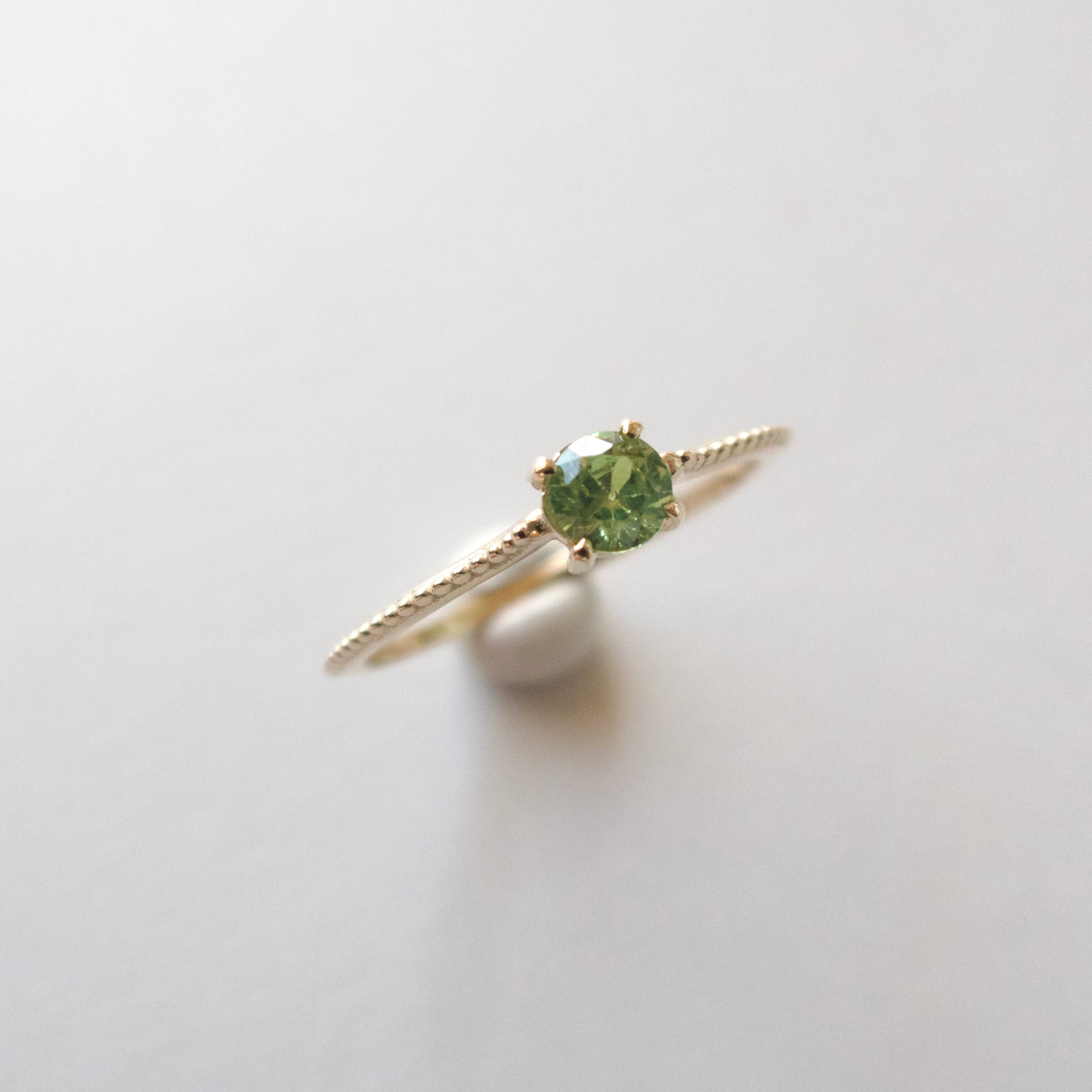 《デマントイドガーネット｜Demantoid Garnet》・K10YGリング
