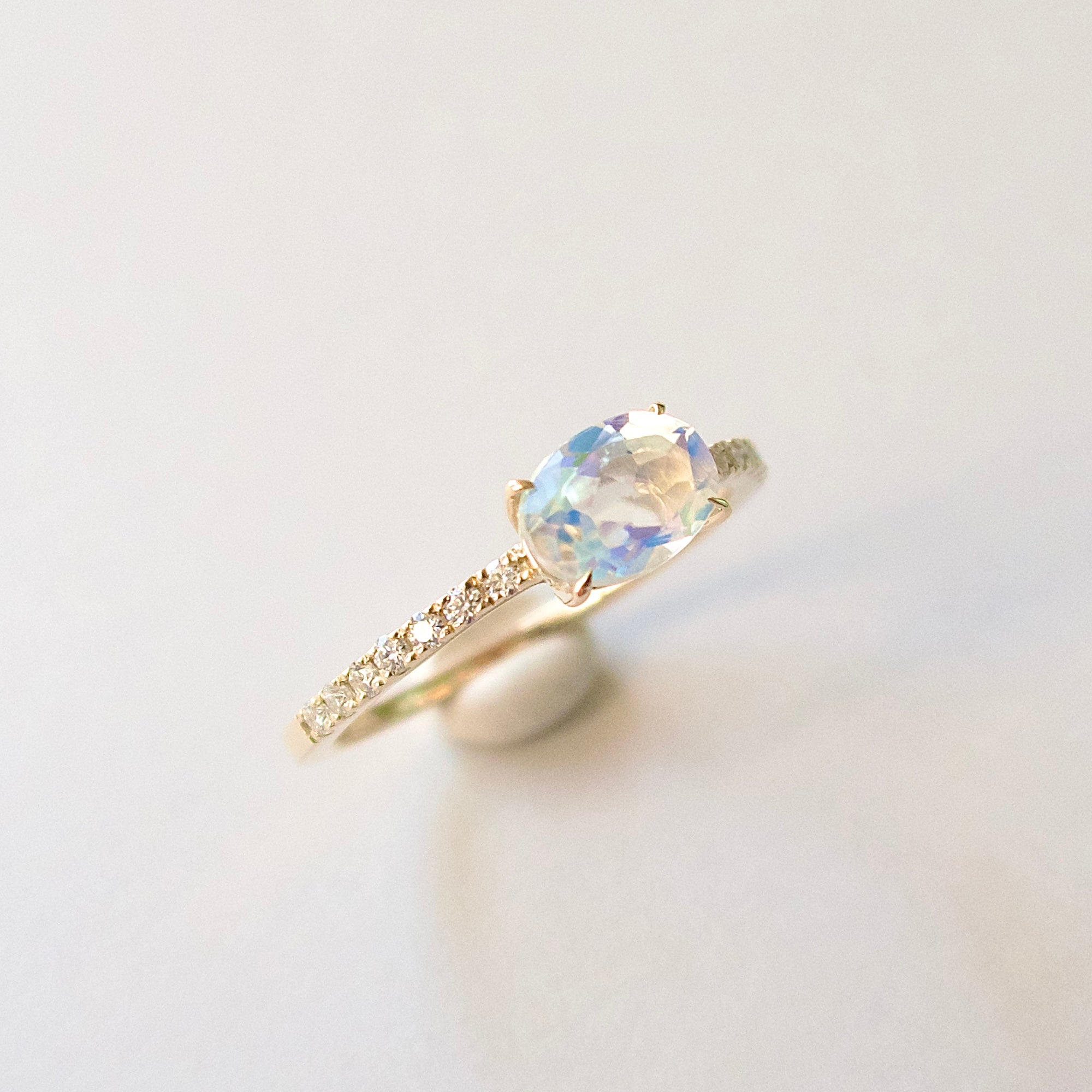 《アンデシンラブラドライト｜Andesine Labradorite》虹の石・天然石リング