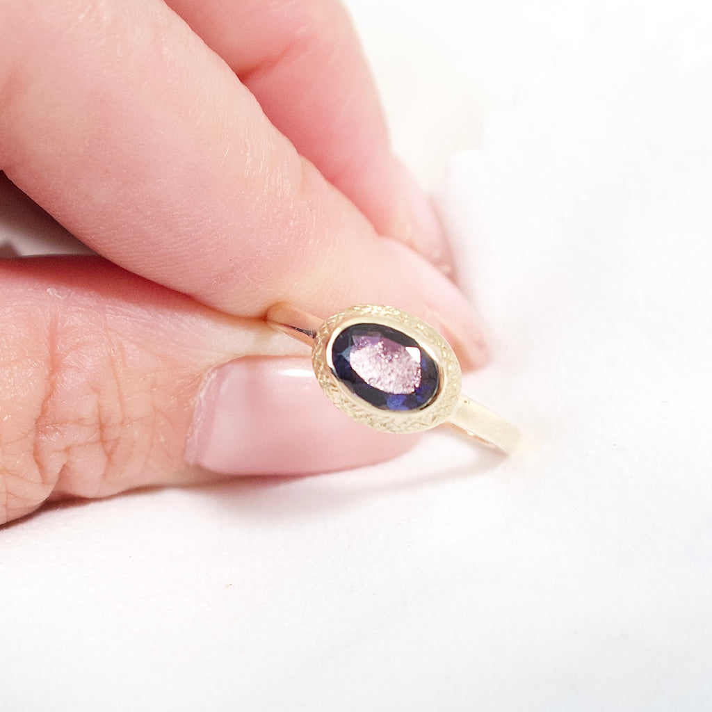 《アイオライトサンストーン｜Iolite Sunstone》【夜空の石】天然石リング