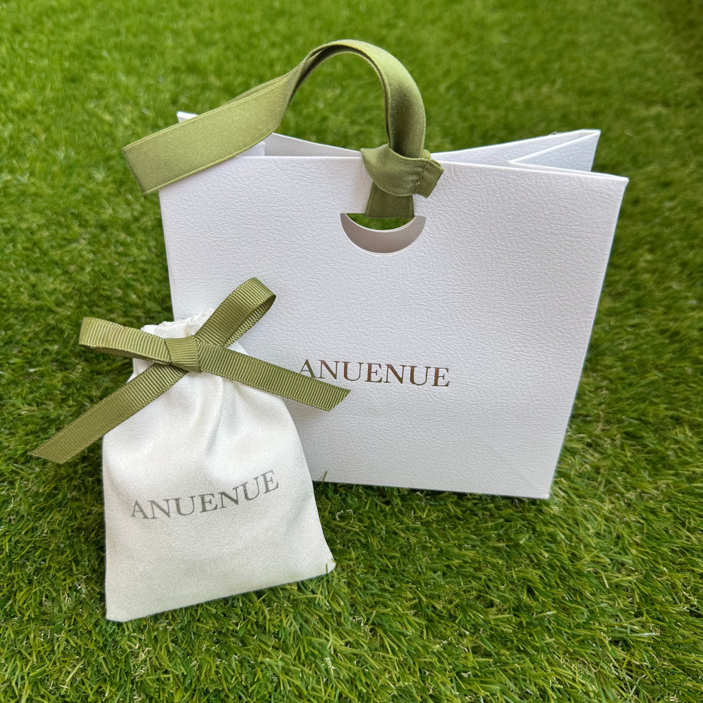 《レインボームーンストーン｜Rainbow Moonstone》 ブルーシラー・天然石ネックレス